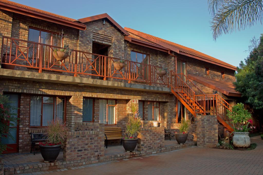 Ngena Guest House Centurion Exterior photo